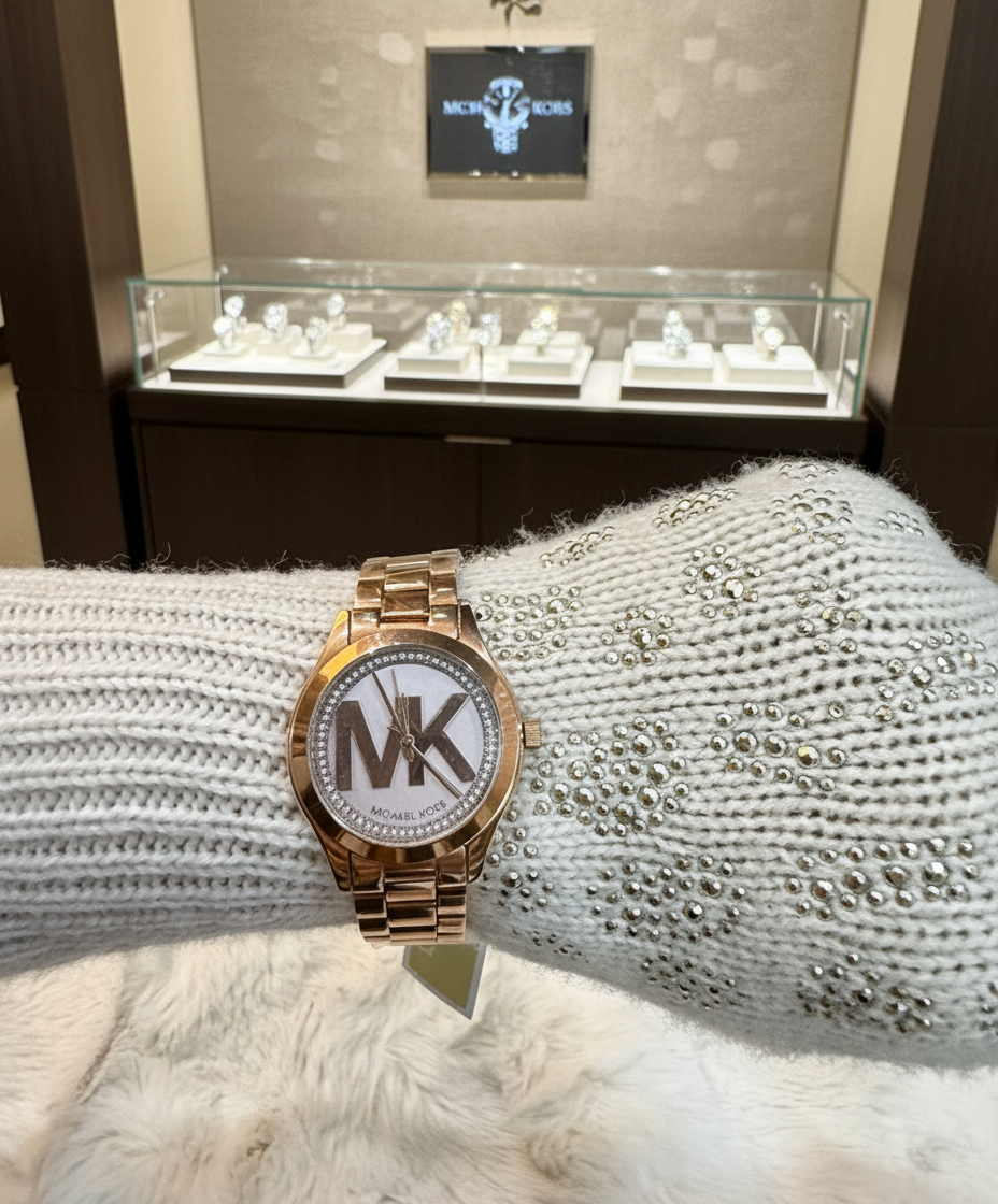 ساعة مايكل كورس ميني سليم رانوي - لون ذهبي وردي - بشعار MK وتصميم مرصع بالكريستال - علبة ساعة مجانية 