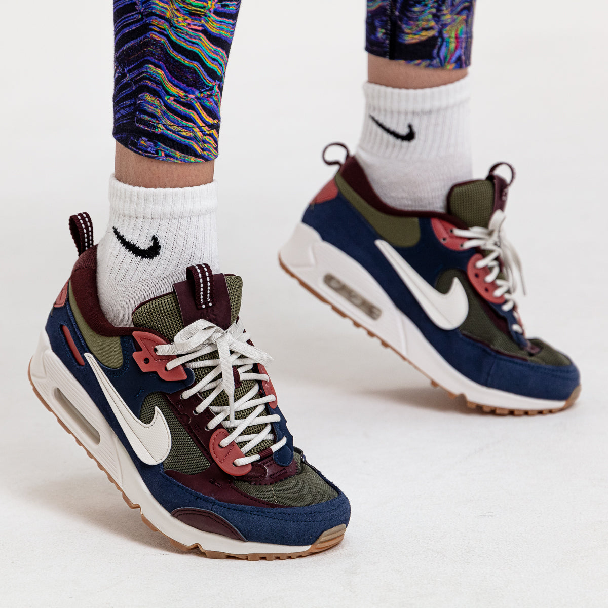 NIKE AIR MAX FUTURA - MEDIUM OLIVE NAVY COLOR ( WOMEN )Size US 7/ EURO 38/ 24CM