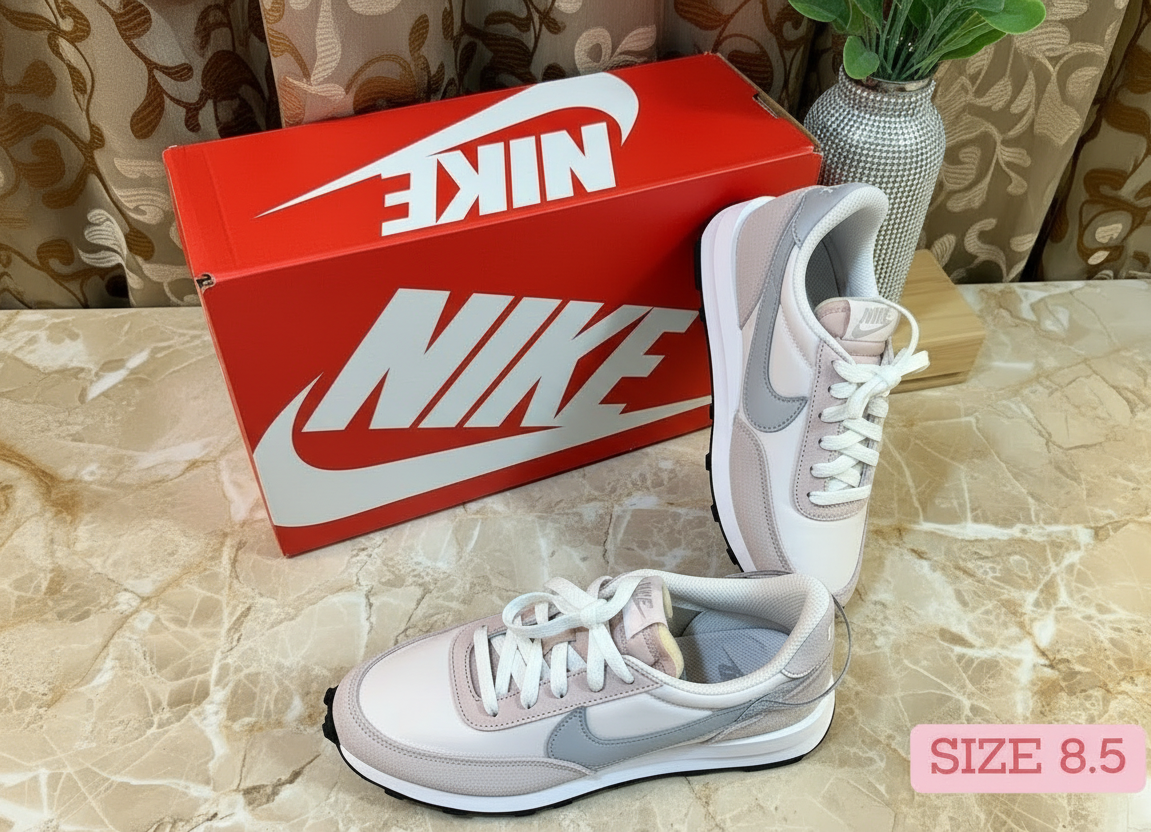NIKE WAFFLE DEBUT WOMEN’S SHOES - SIZE: US 8.5/EURO 40/25.5CM