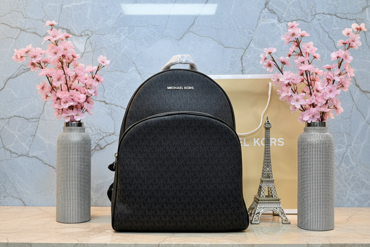 MICHAEL KORS ABBEY BACKPACK LARGE - SIGNATURE BLACK