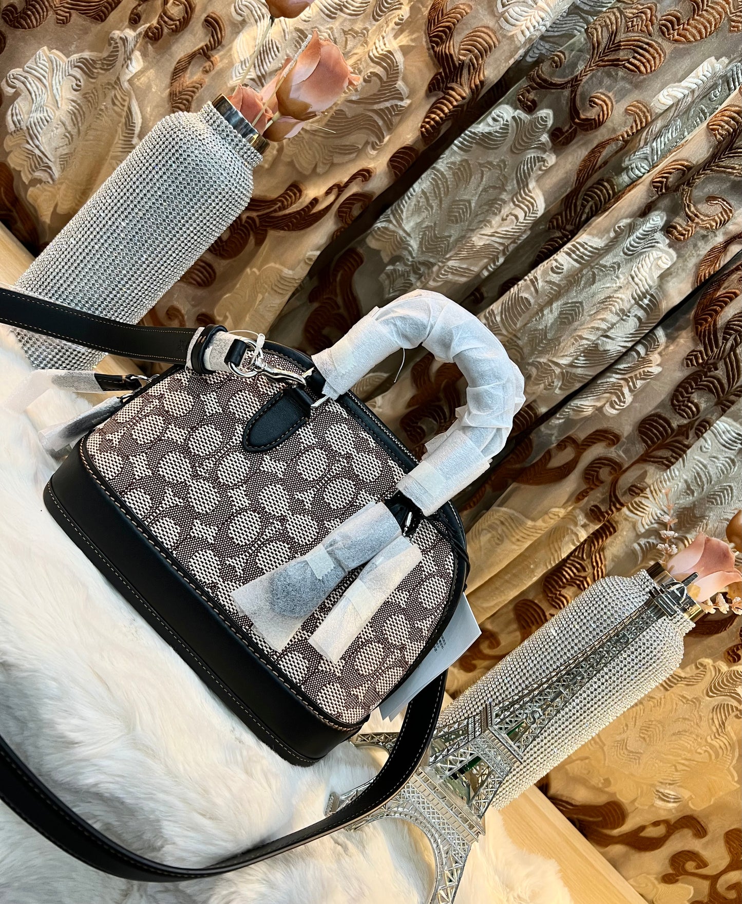 COACH REVEL BAG 24 IN SIGNATURE TEXTILE JACQUARD