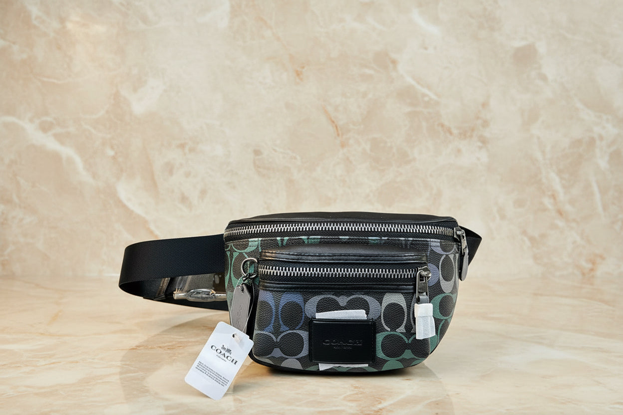 حقيبة خصر/حقيبة صدر من كوتش ويستواي - أخضر جرافيتي