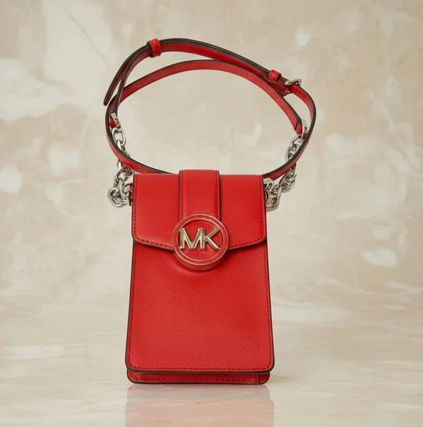 MICHAEL KORS CARMEN SMARTPHONE CROSSBODY - RED