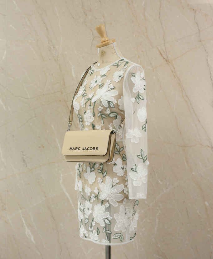 MARC JACOBS 3 IN 1 SHOULDER BAG/CROSSBODY/CLUTCH - MARSMALLOW COLOR