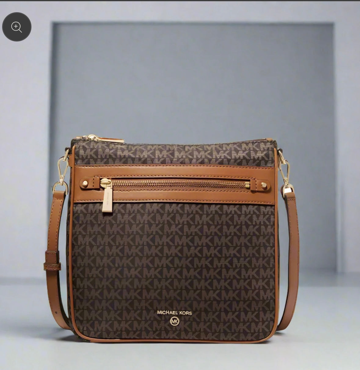 MICHAEL KORS CHARM NORTH/SOUTH CROSSBODY