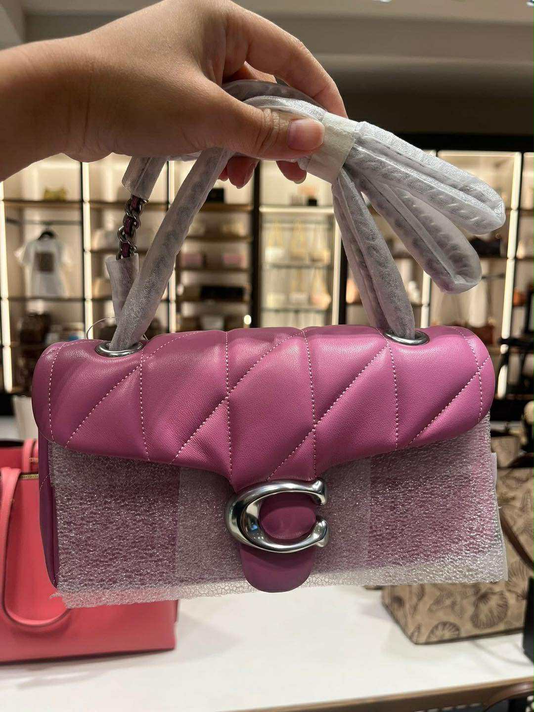 Coach Tabby 20 With Pillow Quilting Shoulder Bag/Crossbody