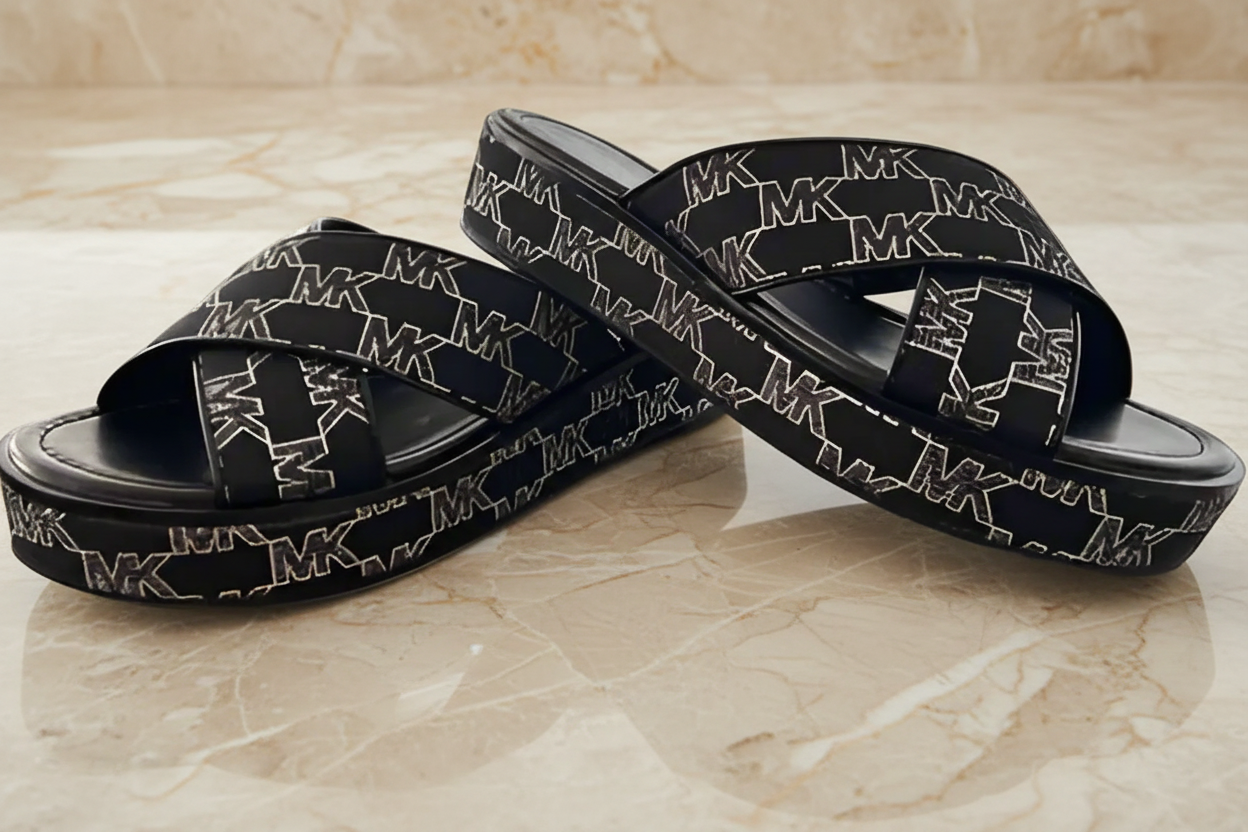 MICHAEL KORS INDIRA WEDGE SANDALS - CAN FIT FROM 6.5 TO SIZE 7