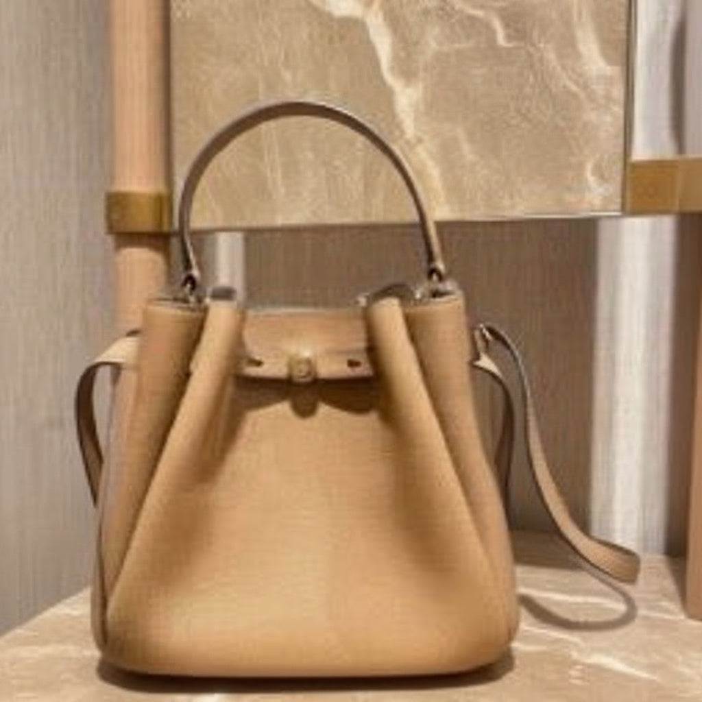 SALE!!! WITH CREASE IN FRONT DUE TO CARGO HANDLING - TORY BURCH SMALL ROMY BUCKET - BROWN