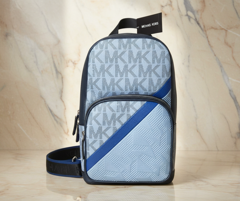 MICHAEL KORS COOPER COMMUTER SLINGPACK CHAMBRAY