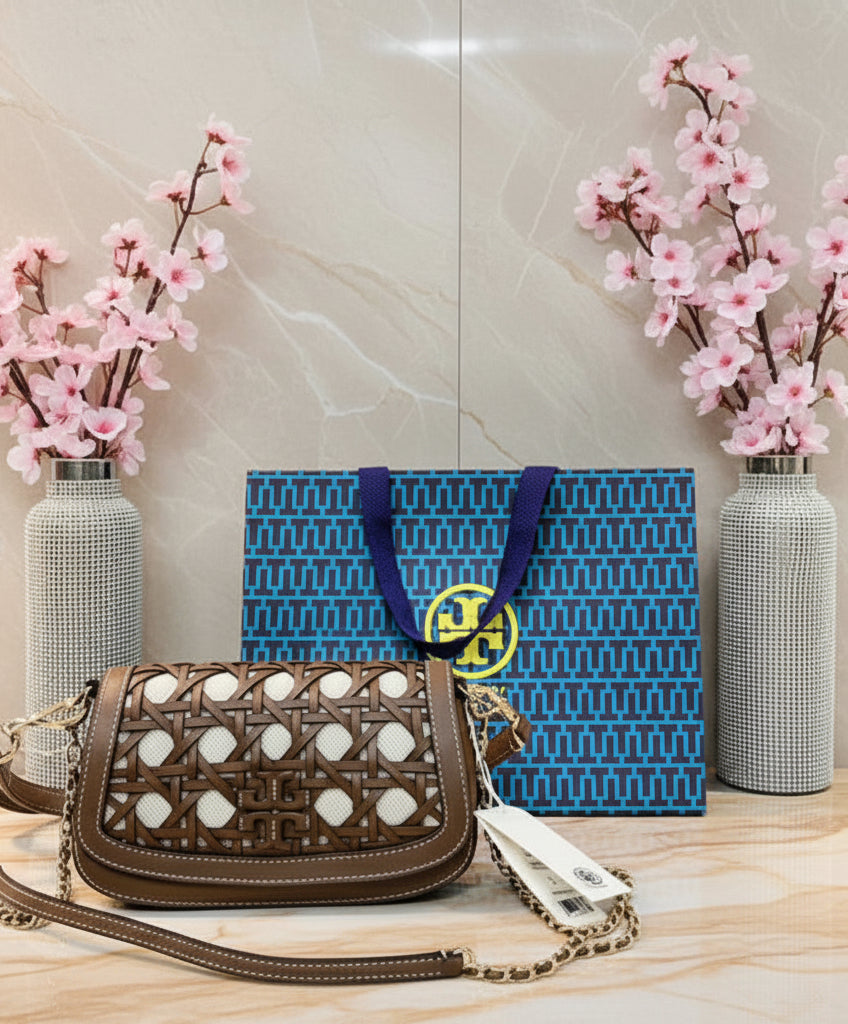 TORY BURCH BRITTEN  BASKET WEAVE CONVERTIBLE CRISSBODY/SHOULDER BAG - MOOSE COLOR