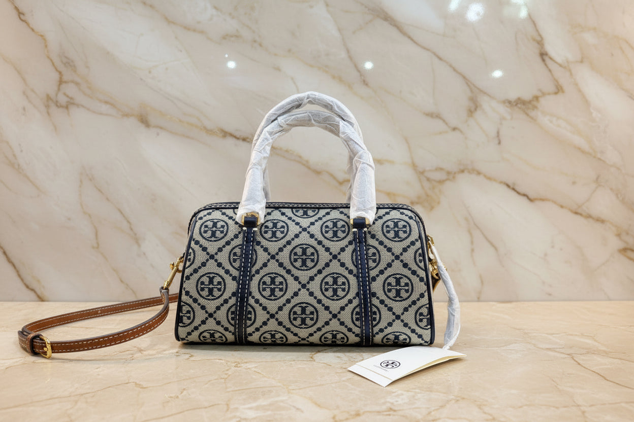 TORY BURCH PETITE BARREL/XBODY - T MONOGRAM NAVY BLUE