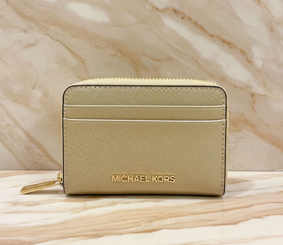 MICHAEL KORS JET SET TRAVEL ZIP AROUND CARD CASE/COIN PURSE WALLET - PALE GOLD