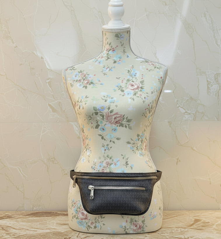 MICHAEL KORS FANNY PACK LOGO SLIM