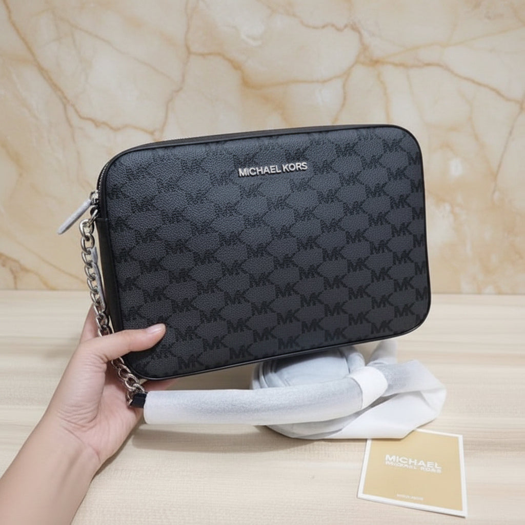MICHAEL KORS EW JET SET CAMERA BAG MONOGRAM BLACK-GREY - PVC LEATHER ( BOUTIQUE STORE )