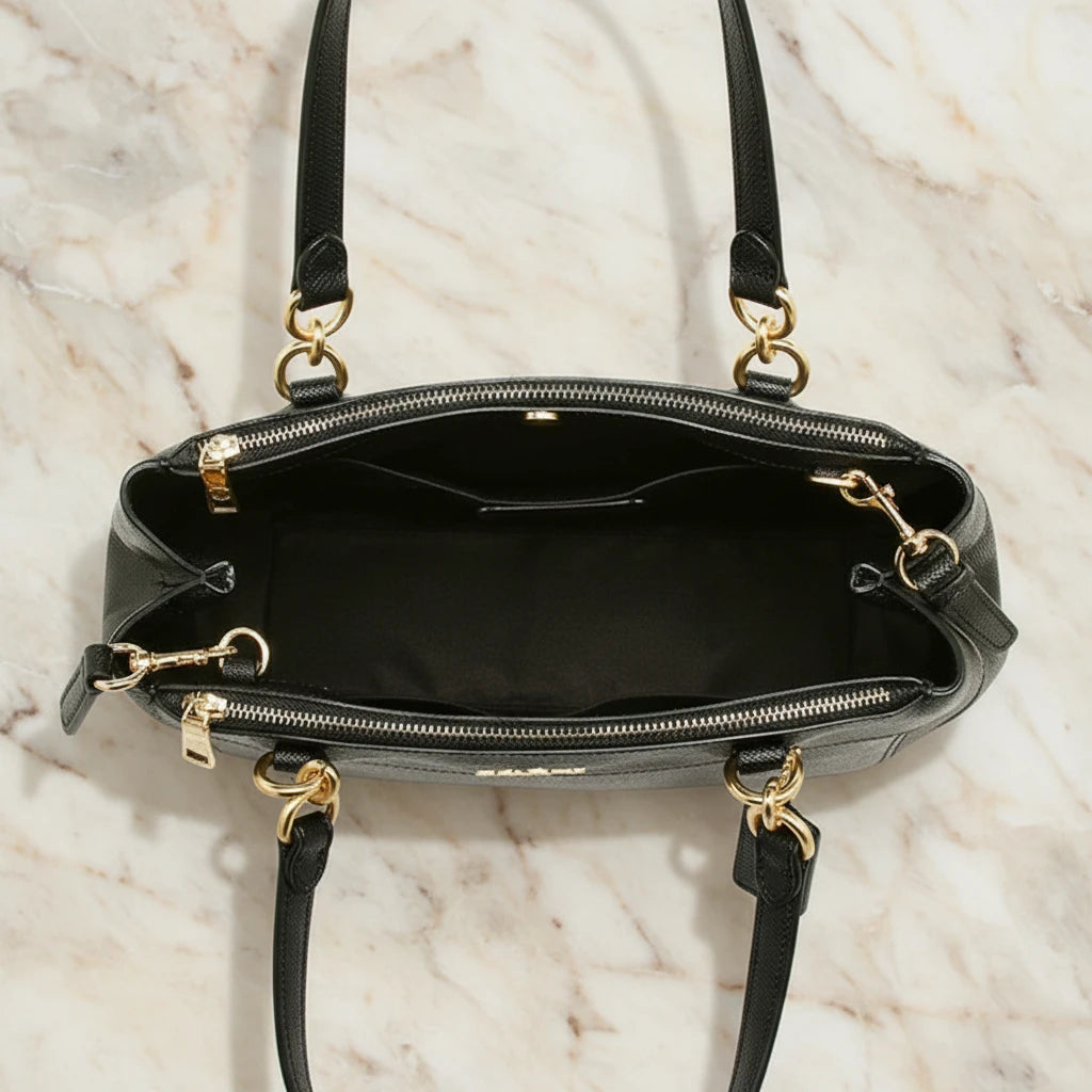 حقيبة حمل كبيرة من كوتش بروك