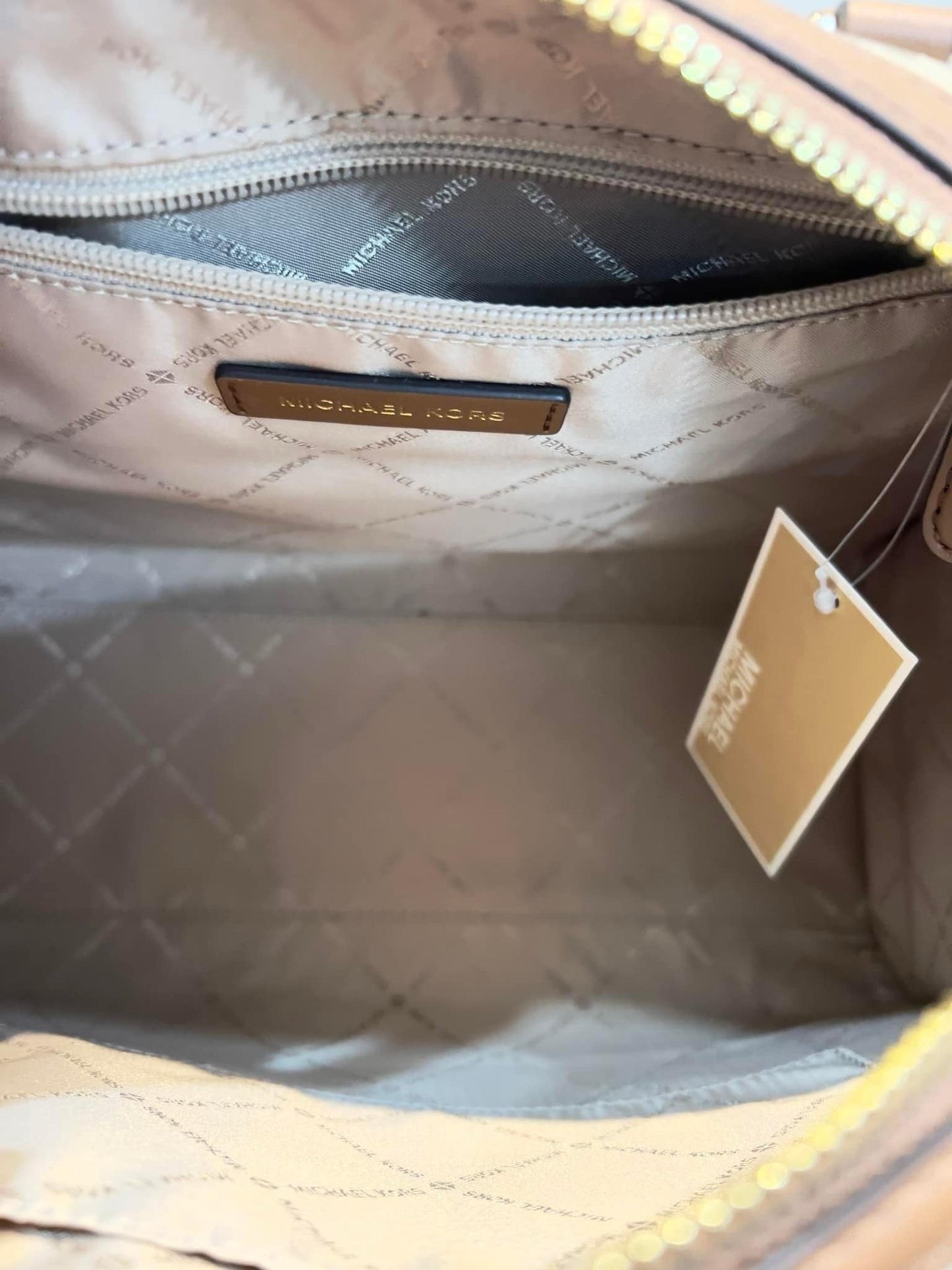 MICHAEL KORS BUNDLE CONNIE DUFFLE LARGE IN SIGNATURE CANVAS LEATHER & LARGE ZIP POUCH