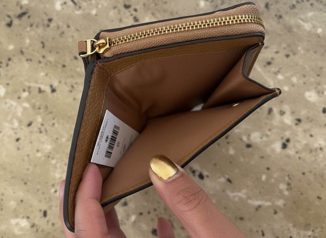TORY BURCH SMALL BIFOLD WALLET