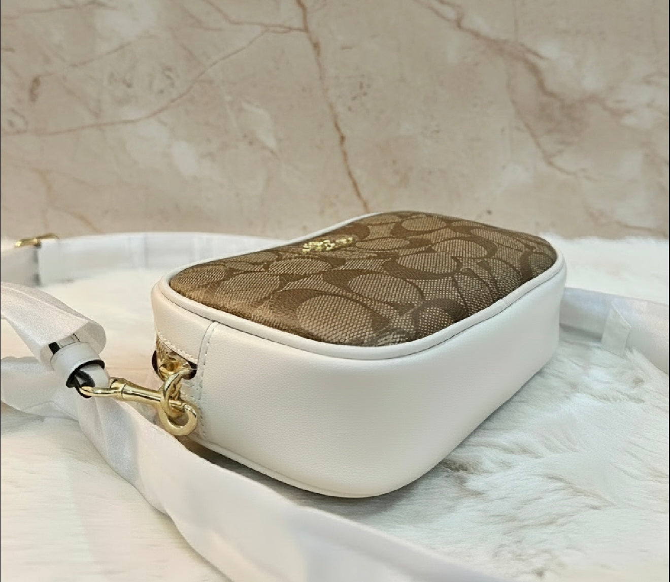 COACH 3 in 1 CONVERTIBLE CROSSBODY/BELTBAG/BODY BAG ( 1 CROSSBODY STRAP ONLY ) IN SIGNATURE KHAKI/IVORY