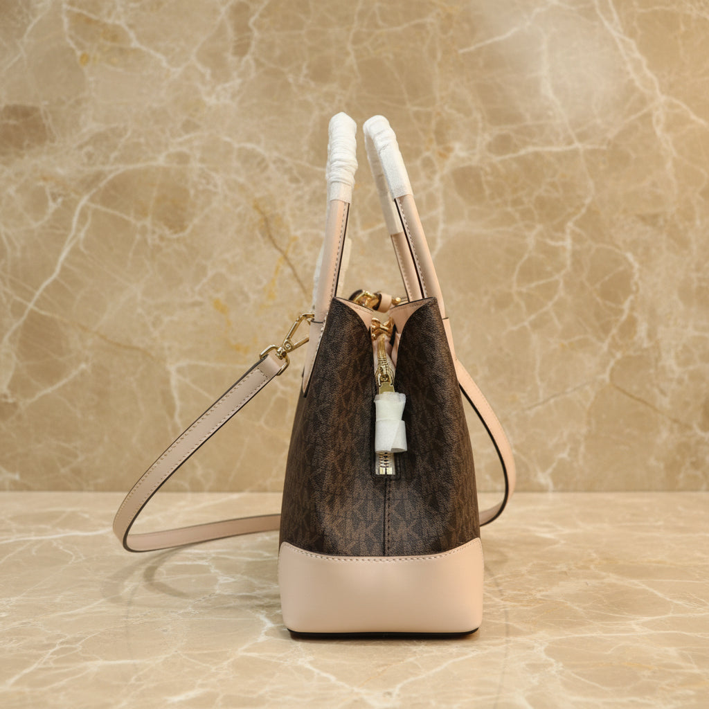 MICHAEL KORS MERCER GALLERY MEDIUM LOGO SATCHEL BAG - BROWN/SOFT PINK