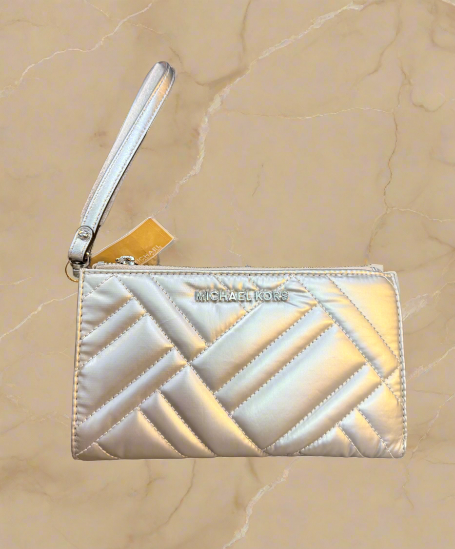 MICHAEL KORS LARGE DOUBLE ZIP BIFOLD MOBILE WRISTLET WALLET