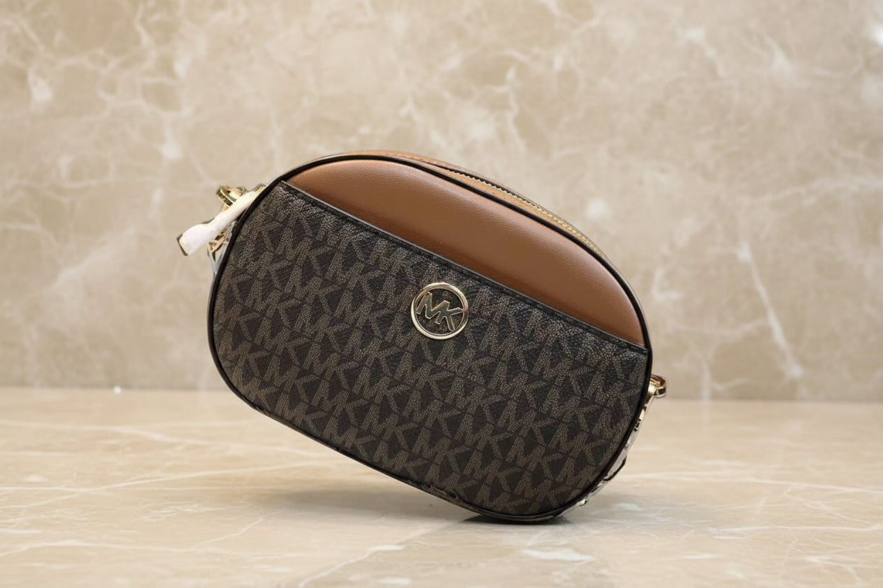 MICHAEL KORS GLAM OVAL CROSSBODY