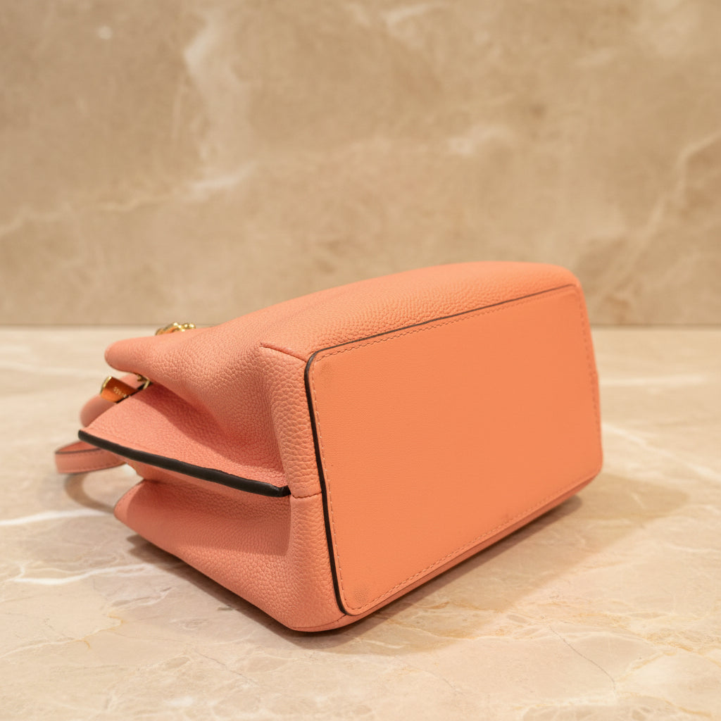 MICHAEL KORS SMALL TEAGEN LEATHER SATCHEL - PEACH
