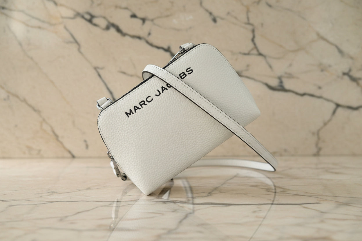 MARC JACOBS GRIND WHITE COTTON PEBBLE LEATHER MINI CROSSBODY/POUCH