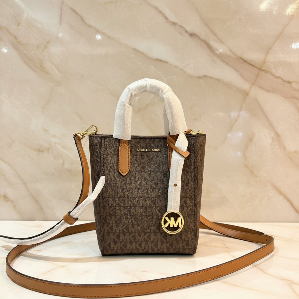 MICHAEL KORS SINCLAIR XS SIGNATURE LOGO CROSSBODY BAG - BROWN/ACORN ( RETAIL ITEM ) NO DUSTBAG/NO PAPERBAG