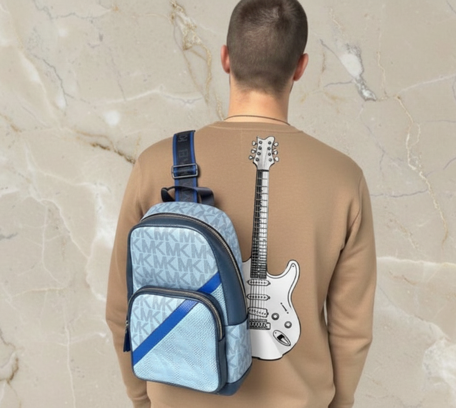 MICHAEL KORS COOPER COMMUTER SLINGPACK CHAMBRAY