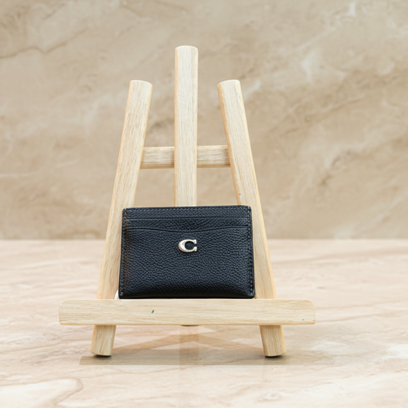 COACH SLIM CARD CASE ( FROM BOUTIQUE STORE )