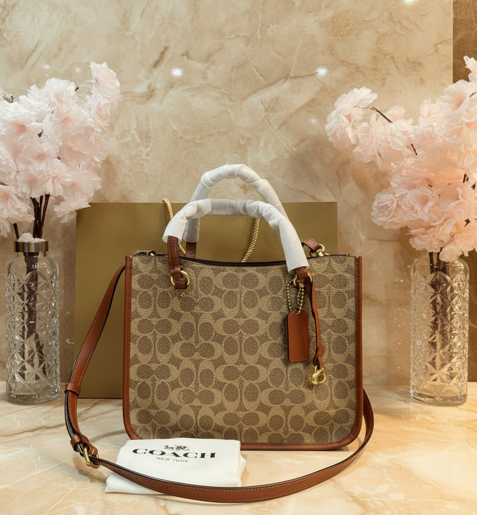 COACH TYLER CARRYALL 28 IN SIGNATURE CANVAS