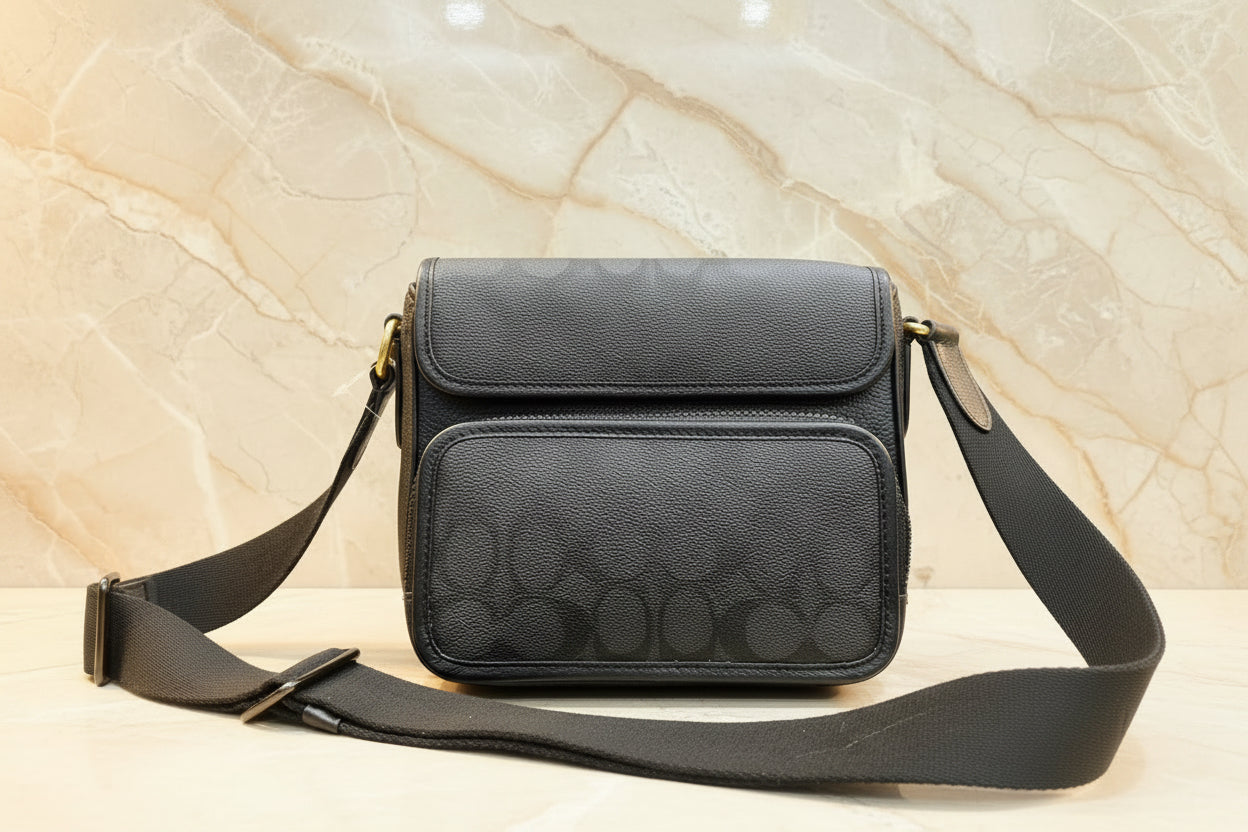 COACH SULLIVAN FLAP CROSSBODY - SIGNATURE CANVAS/CHARCOAL BLACK