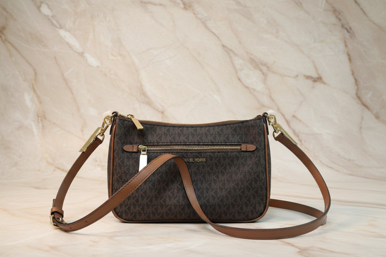 MICHAEL KORS JET SET LOGO CHAIN CROSSBODY SMALL IN SIGNATURE BROWN