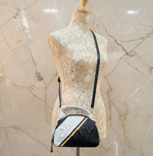 حقيبة DKNY TILLY MINI DOME ذات مقبض علوي/حقيبة كروس بودي