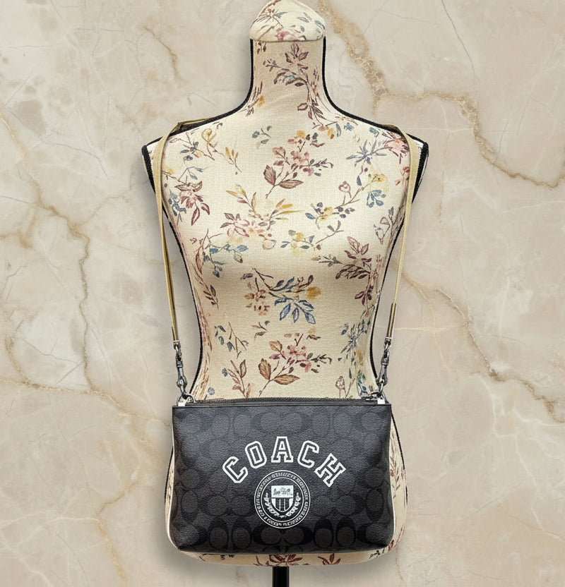 COACH EVERETTE CROSSBODY IN SIGNATURE CANVAS WITH VARSITY MOTIF