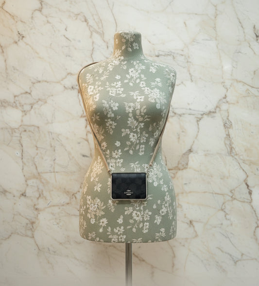 محفظة كوتش مايكرو سلينغ