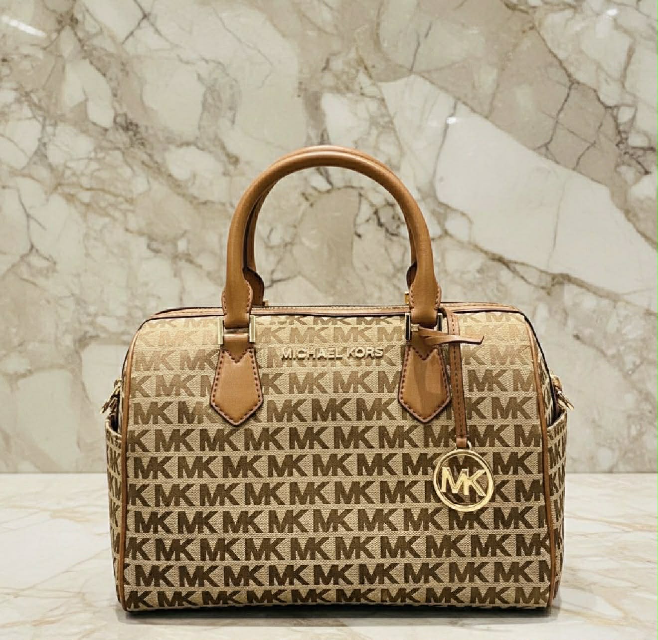 BUNDLE ‼️ MICHAEL KORS BEDFORD DUFFLE LARGE IN SIGNATURE JACQUARD & MEDIUM BIFOLD CORNER ZIP WALLETS