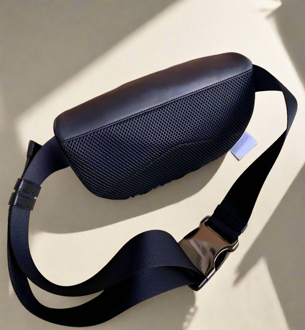 حقيبة خصر/حقيبة صدر من كوتش ويستواي - أخضر جرافيتي