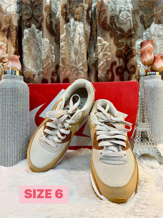 نايكي إير ماكس