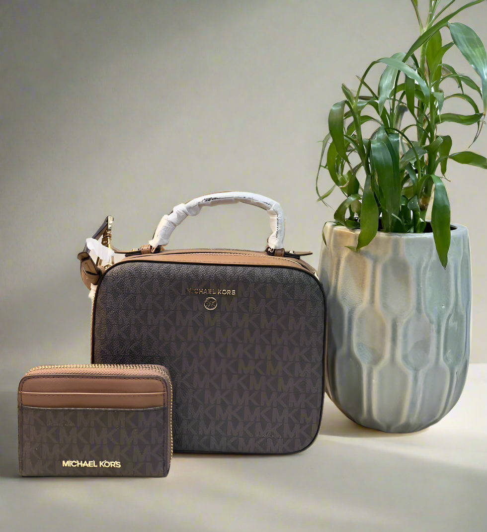 BUNDLE - PLEASE MESSAGE US FOR THE PRICE @ +965 944-942 92