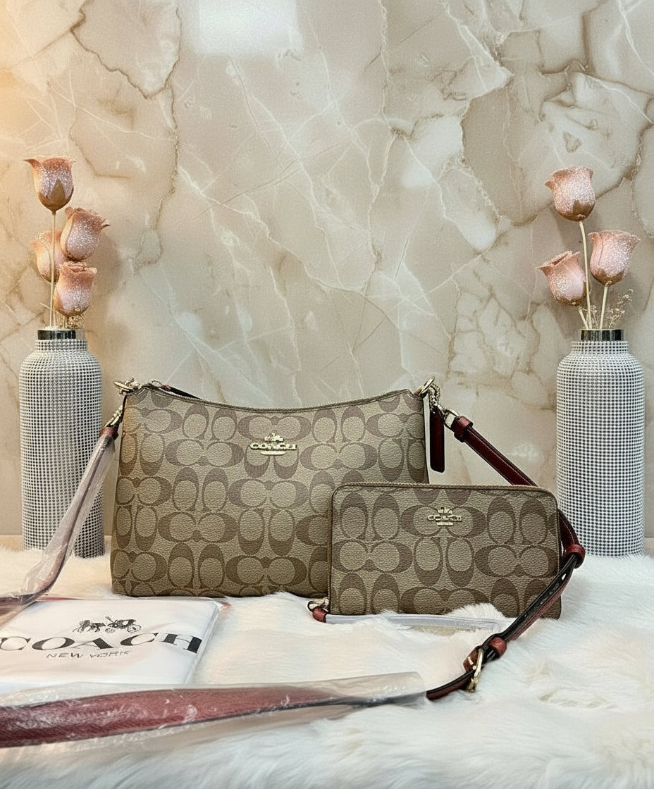 طقم كوتش لويس: حقيبة كتف/حقيبة كروس بودي ومحفظة معصم بسحاب من قماش الكانفاس المميز ببطانة من الطين المعدني