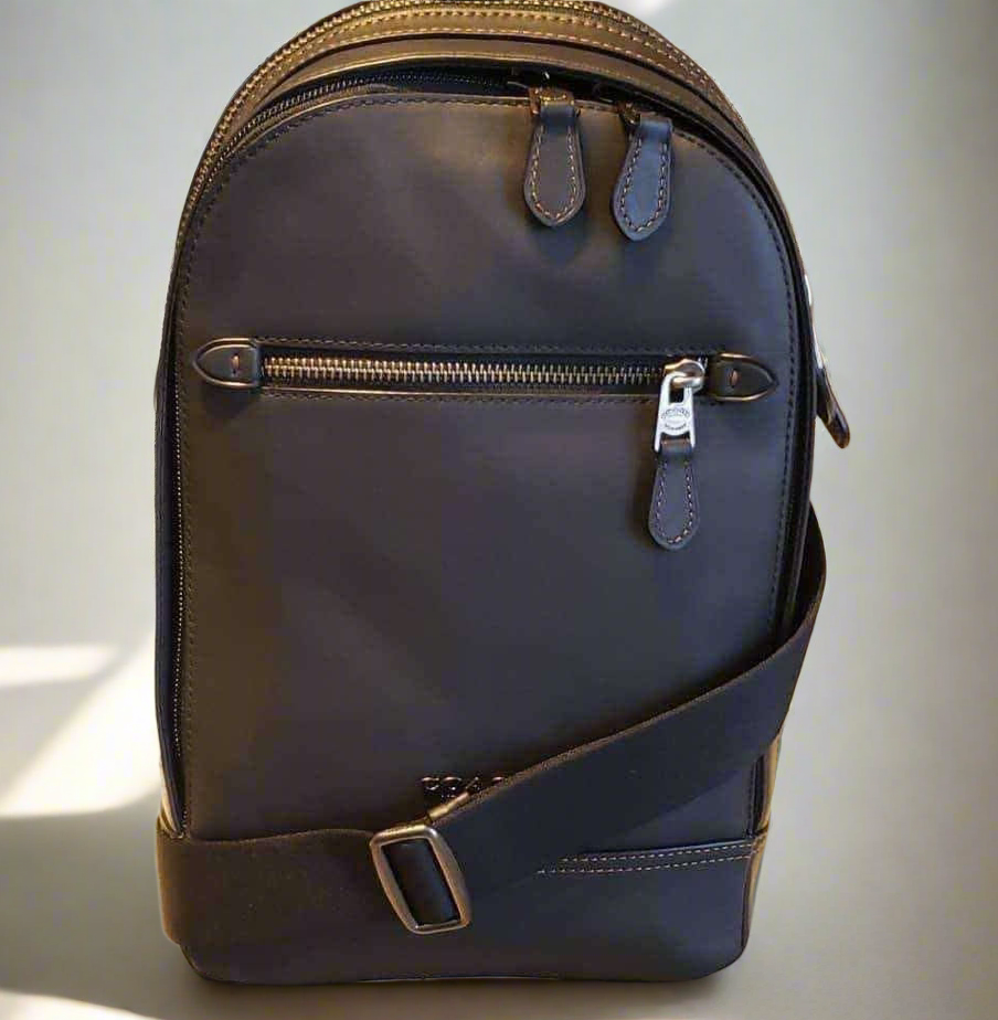 COACH GRAHAM SLINGPACK - BLACK LEATHER