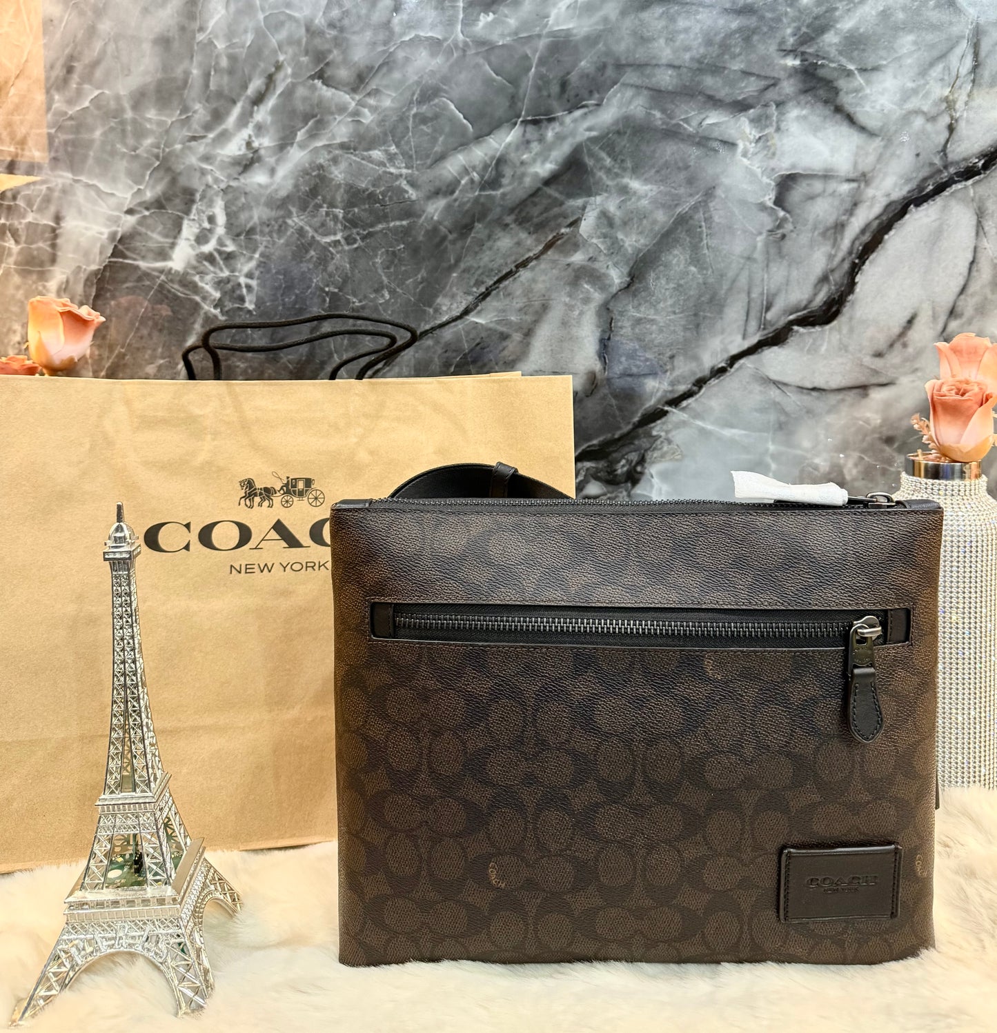 COACH DISCTRICT CROSSBODY BAG IN SIGNATURE CANVAS - MAHOGANY COLOR