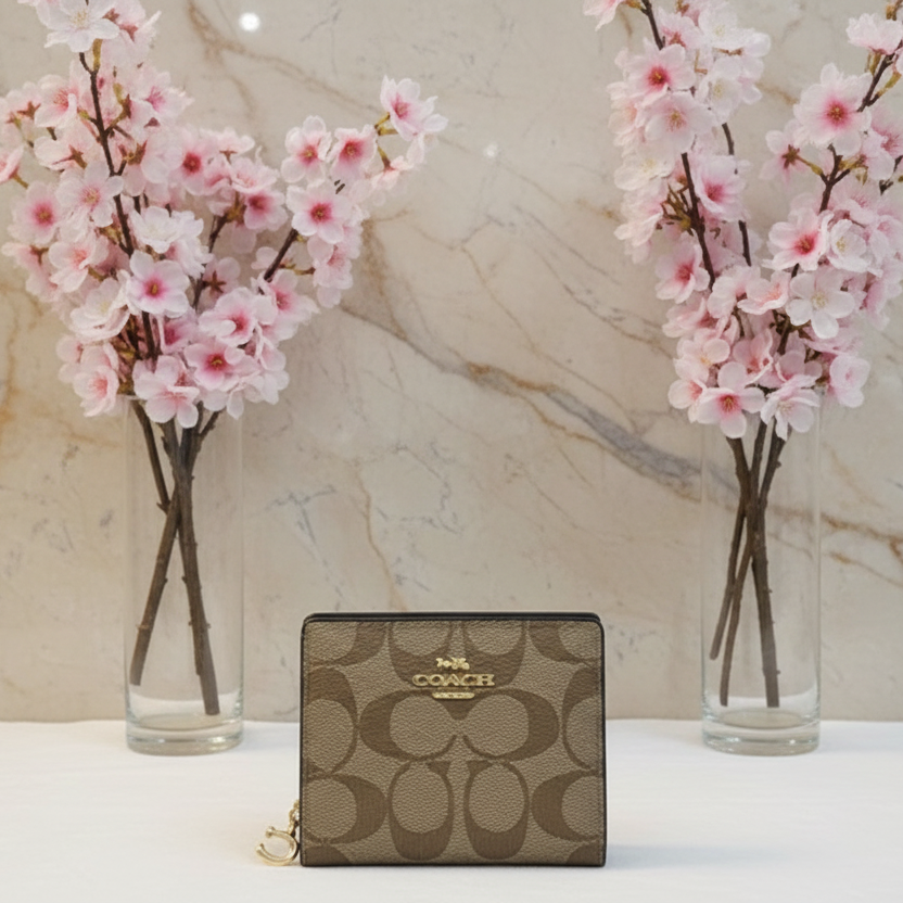 COACH SMALL SNAP BIFOLD WALLET