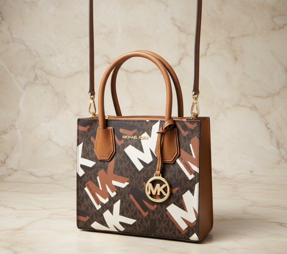 MICHAEL KORS MERCER MEDIUM MESSENGER BAG - LUGGAGE MULTI GRAPHIC LOGO