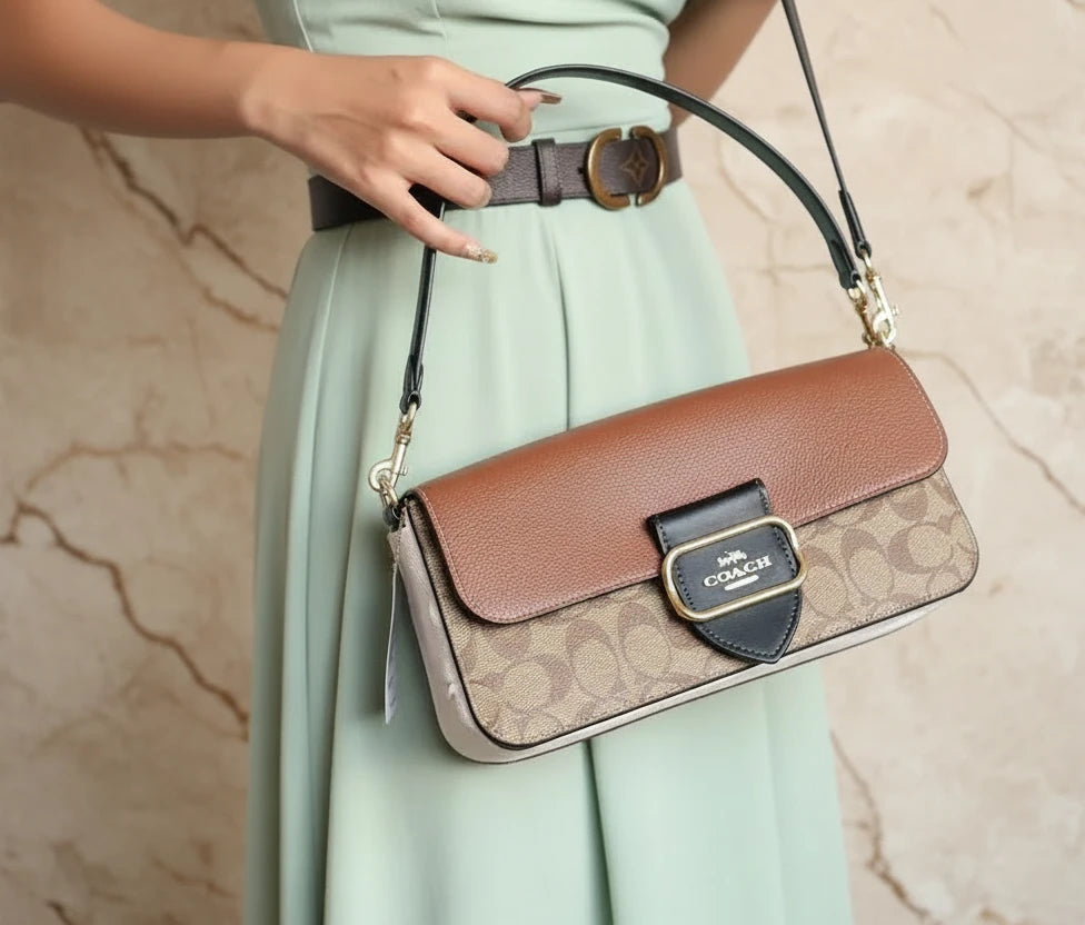 حقيبة كتف/حقيبة كروس بودي من كوتش مورغان بتصميم متعدد الألوان - كاكي متعدد