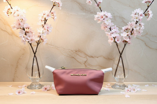 MICHAEL KORS MICRO TRAVEL POUCH FOR LIPSTICK OR TINY THINGS - Dried Rose Pink