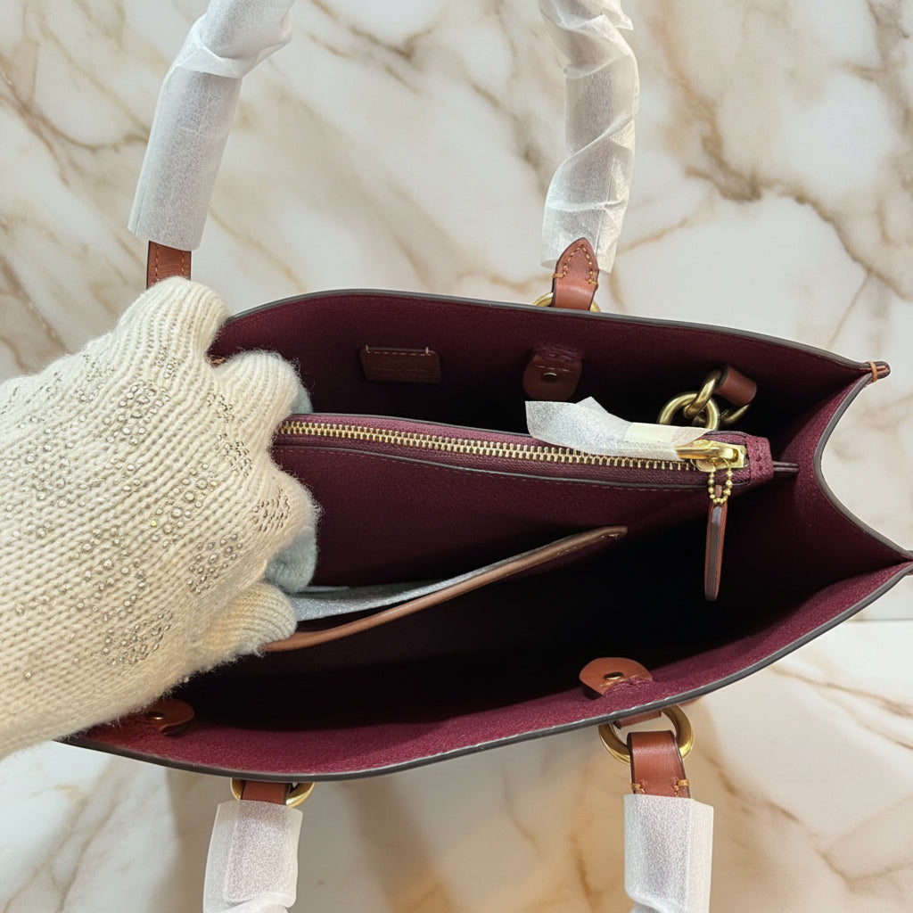 COACH TYLER CARRYALL 28 IN SIGNATURE CANVAS