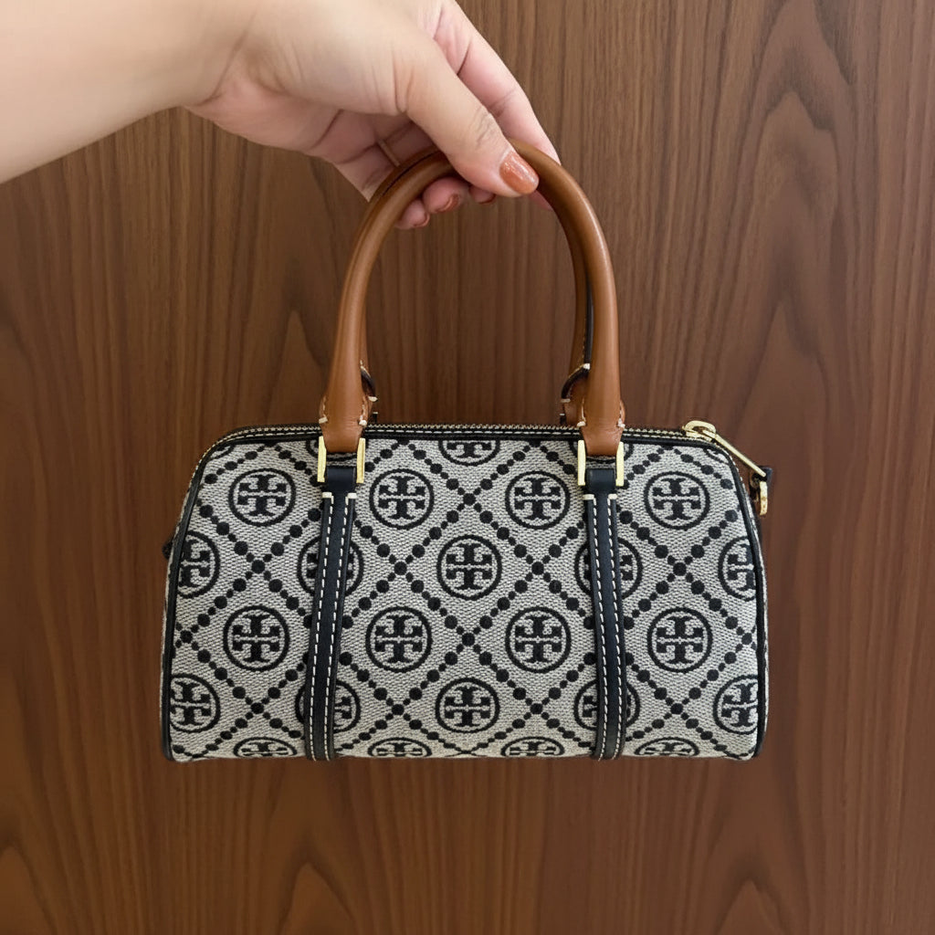 TORY BURCH PETITE BARREL/XBODY - T MONOGRAM NAVY BLUE