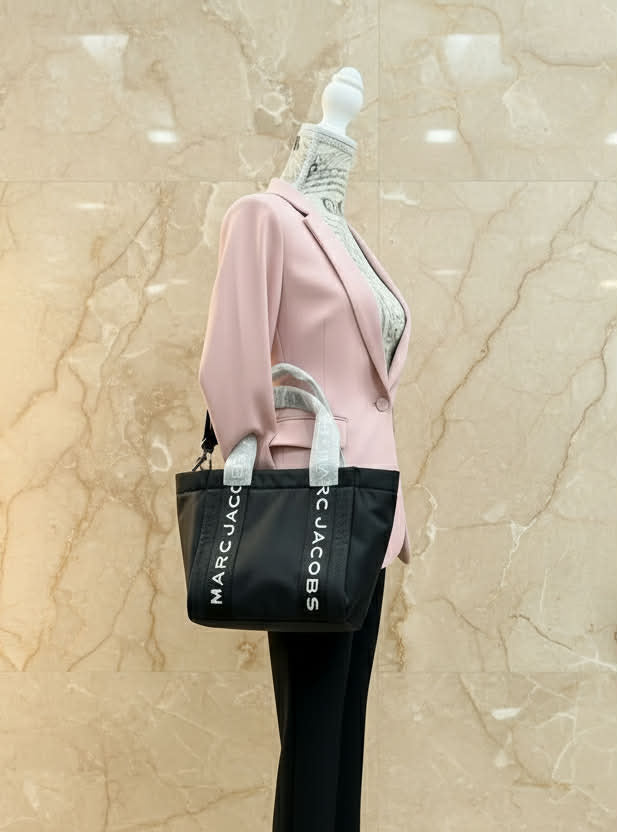 MARC JACOBS SMALL NYLON ZIP TOTE